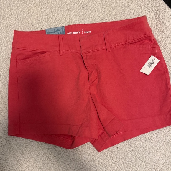 Old Navy women’s shorts - Picture 5 of 5